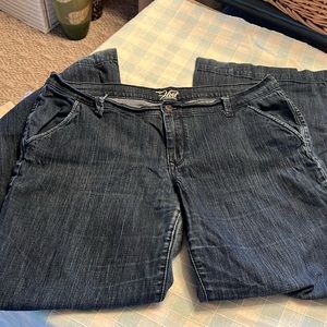 Women’s wide leg stretch jeans by flirt Old Navy